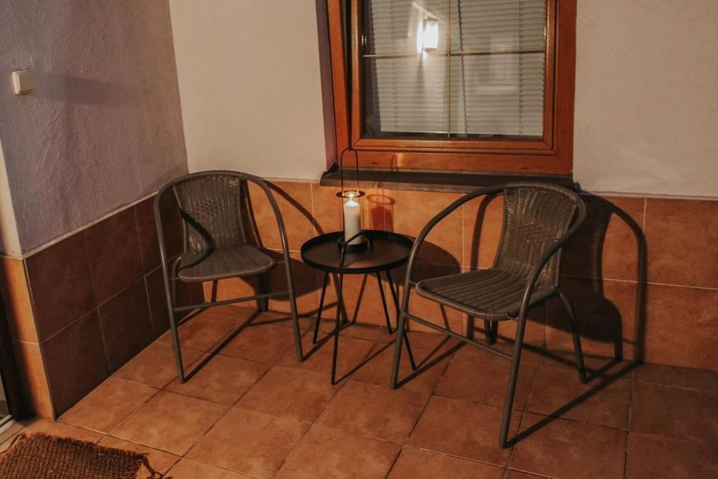 Cozy Apartment In The Heart Of The Historic City Bratislava Ngoại thất bức ảnh